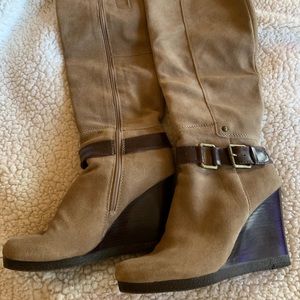 Nine West tan suede wedge boots